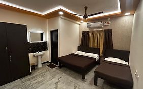 Rmc Travellers Inn